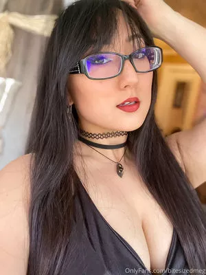 Bitesizedmeg / BiteSized_Meg nude photo #0316