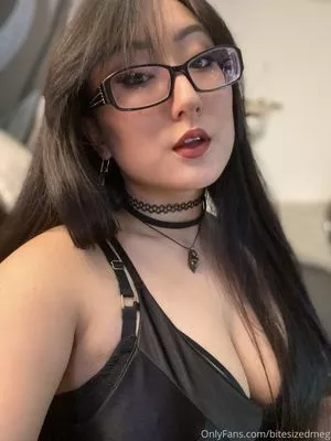 Bitesizedmeg / BiteSized_Meg nude photo #0322
