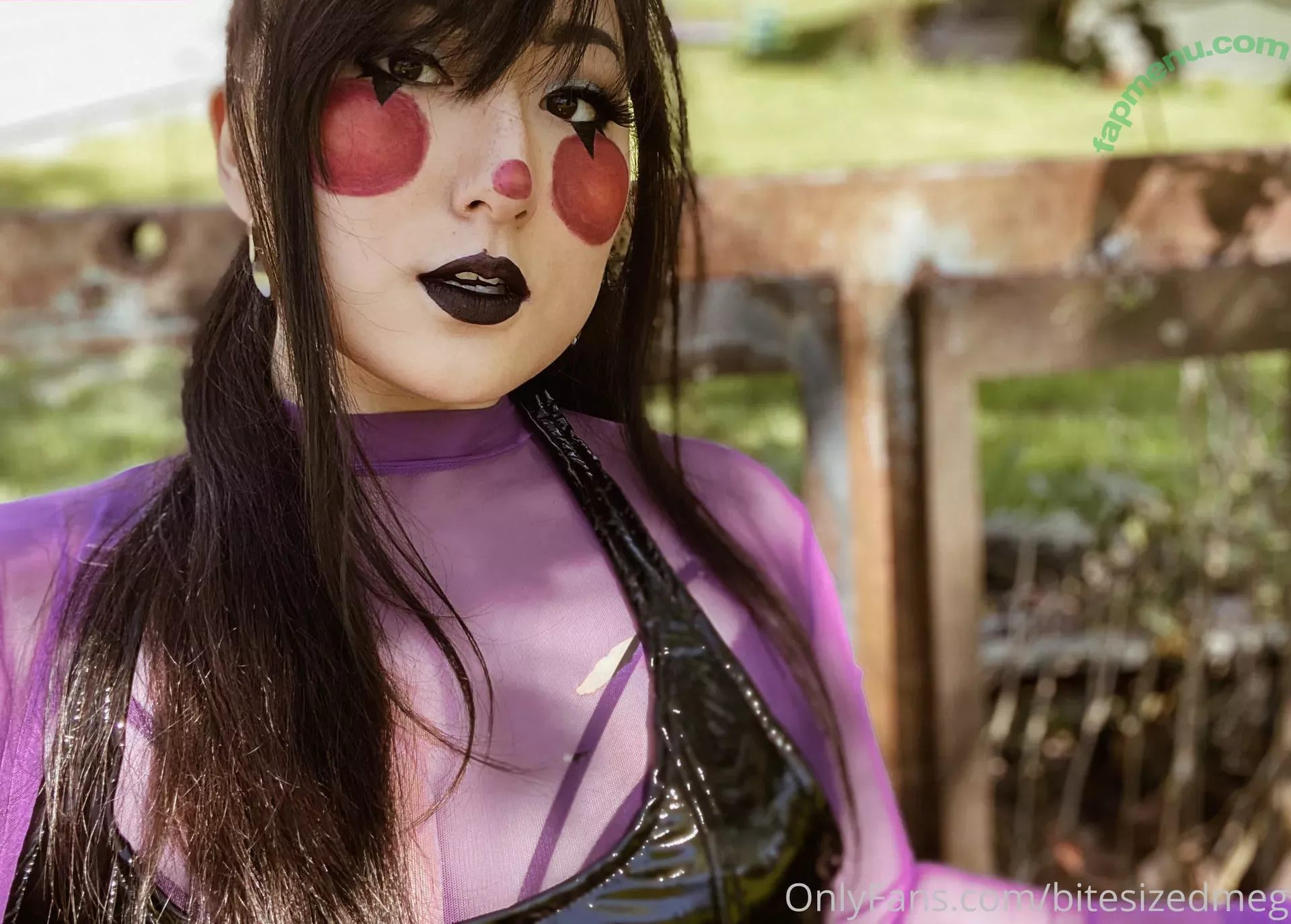 Bitesizedmeg nude photo #0162 (BiteSized_Meg)