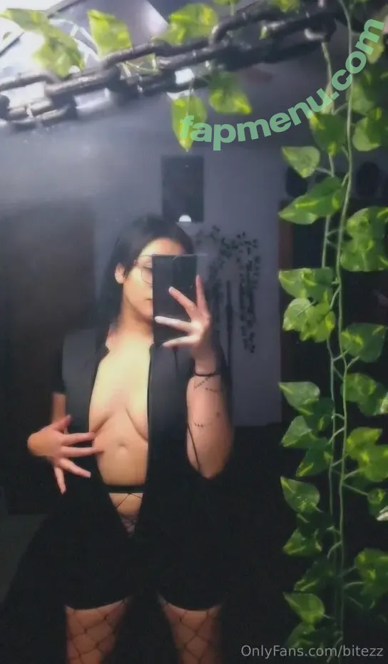 bitezz nude photo #0013 (_bitezz_)