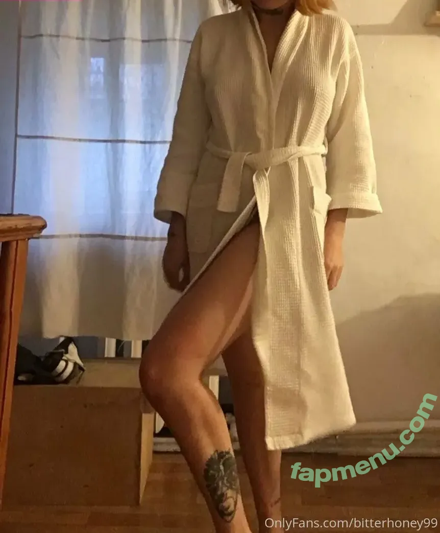 bitterhoney99 nude photo #0026 (bitterhoney99)