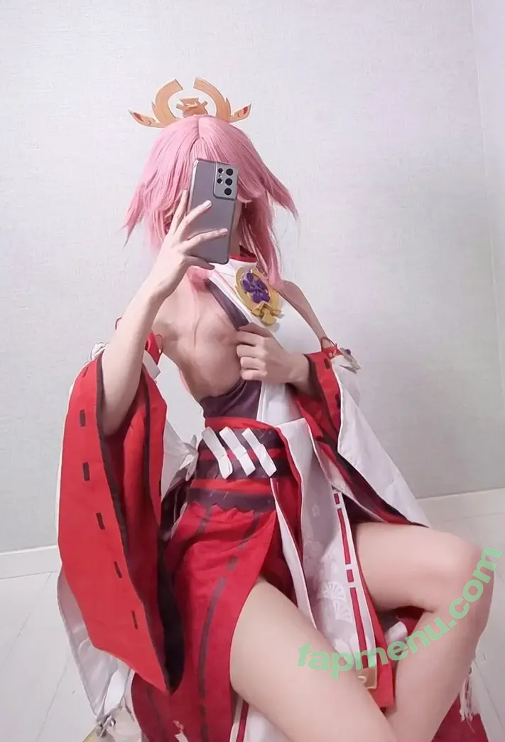 Biya nude photo #0005 (biya1024)