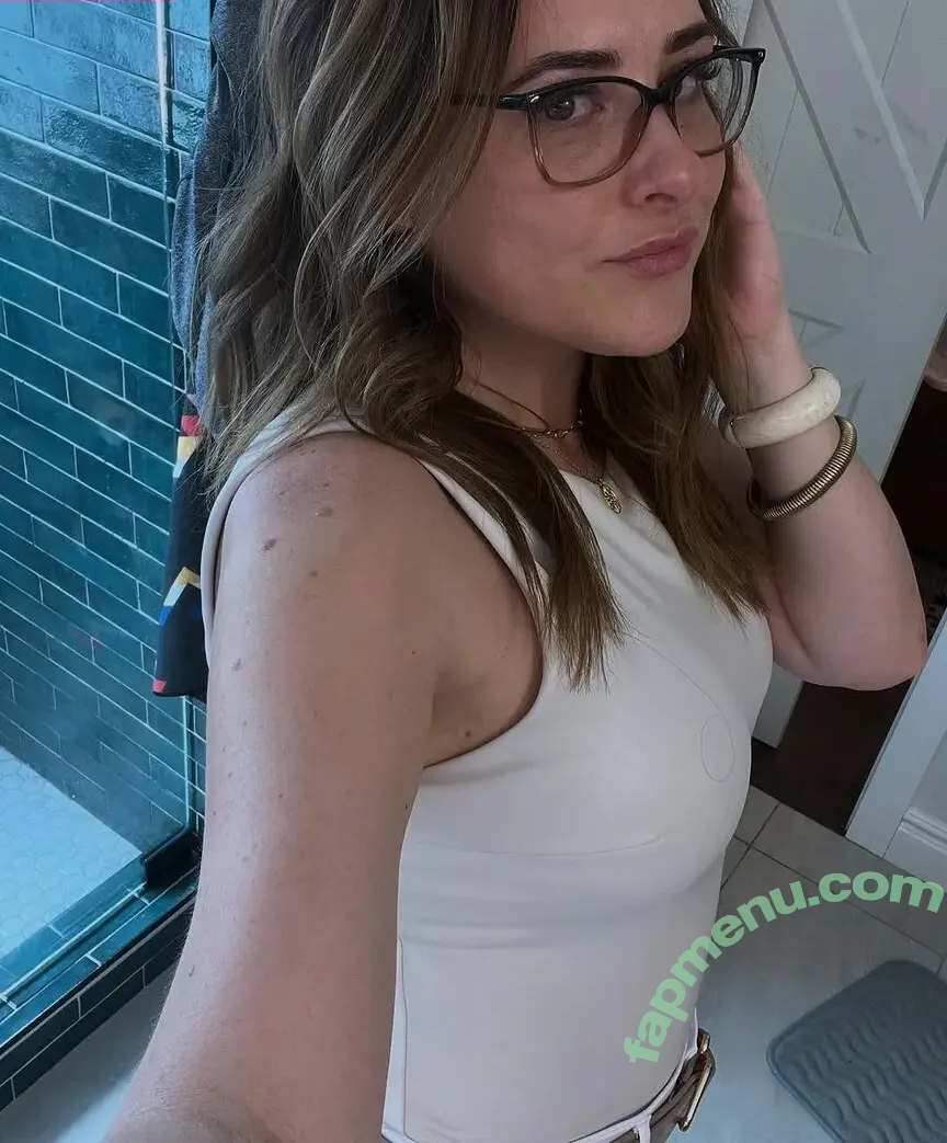 bjbellaxx nude photo #0019 (bella.bangs.x)