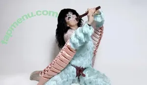 Björk / bjork nude photo #0026