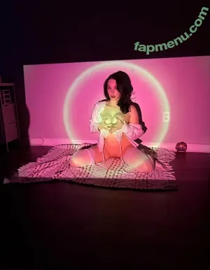 bl0ve3 / blovee.1 nude photo #0084