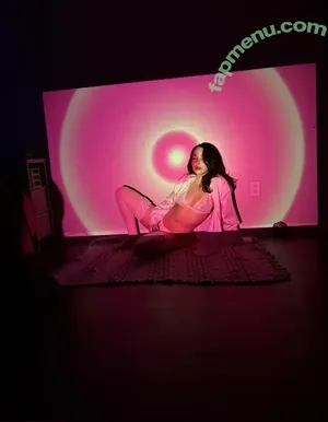 bl0ve3 / blovee.1 nude photo #0101