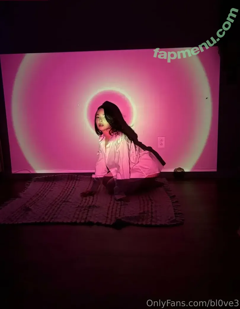 bl0ve3 nude photo #0103 (blovee.1)