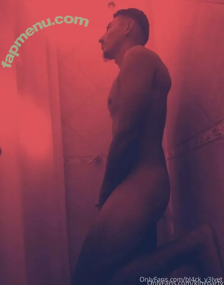 bl4ck_v3lvet nude photo #0018 (sblvck__)