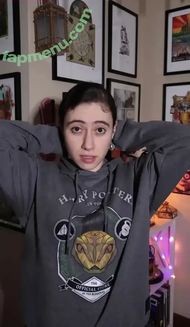 Blabs nude photo #0083 (blabberingcollector / blakeblossomfree)