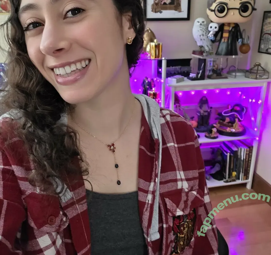 Blabs nude photo #0100 (blabberingcollector / blakeblossomfree)