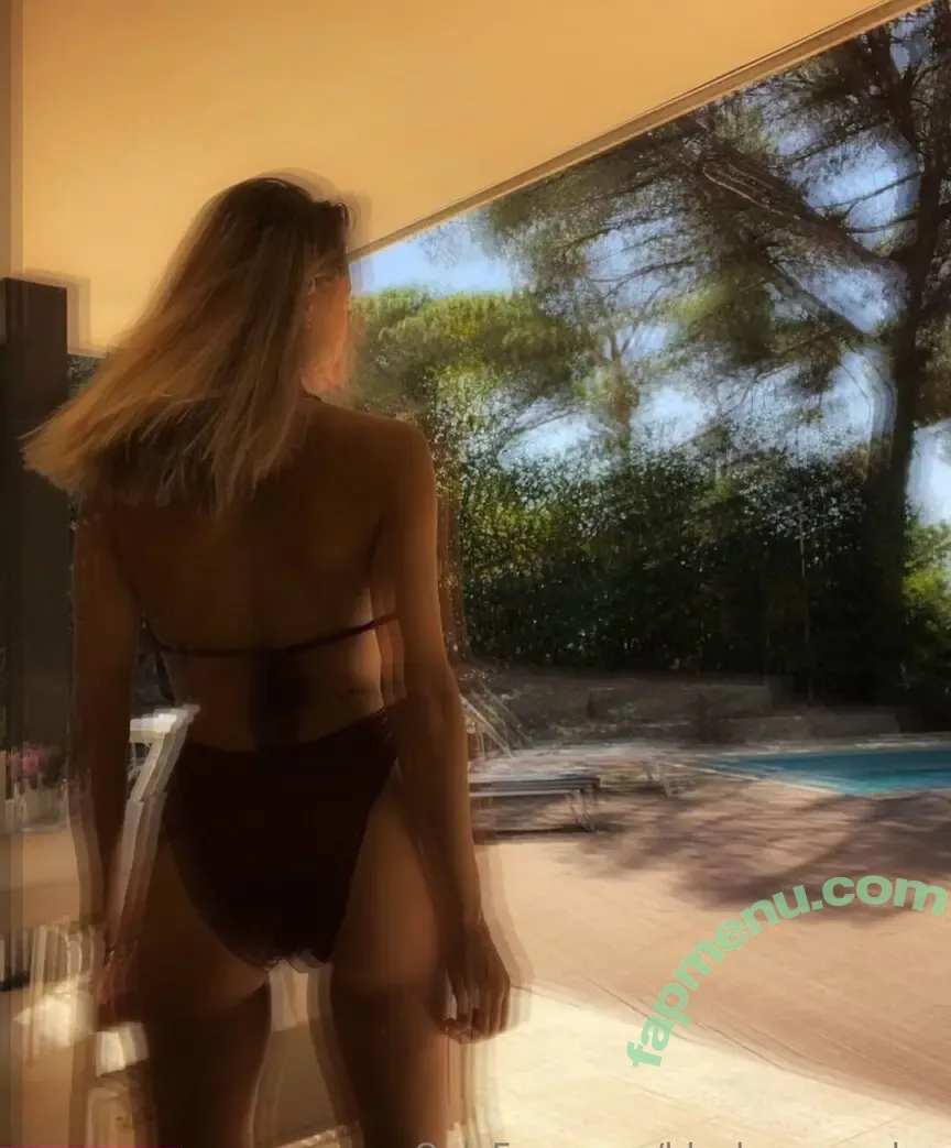 black_mercedes nude photo #0004 (black_mercedesx2)