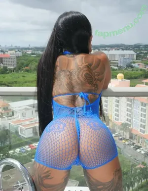  nude photo #0002