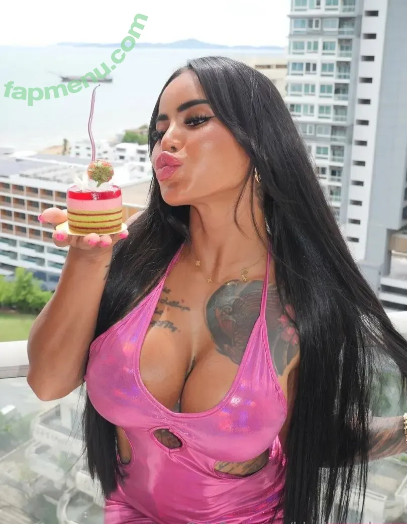 blackangel_vix nude photo #0003 (blackangel_vix)