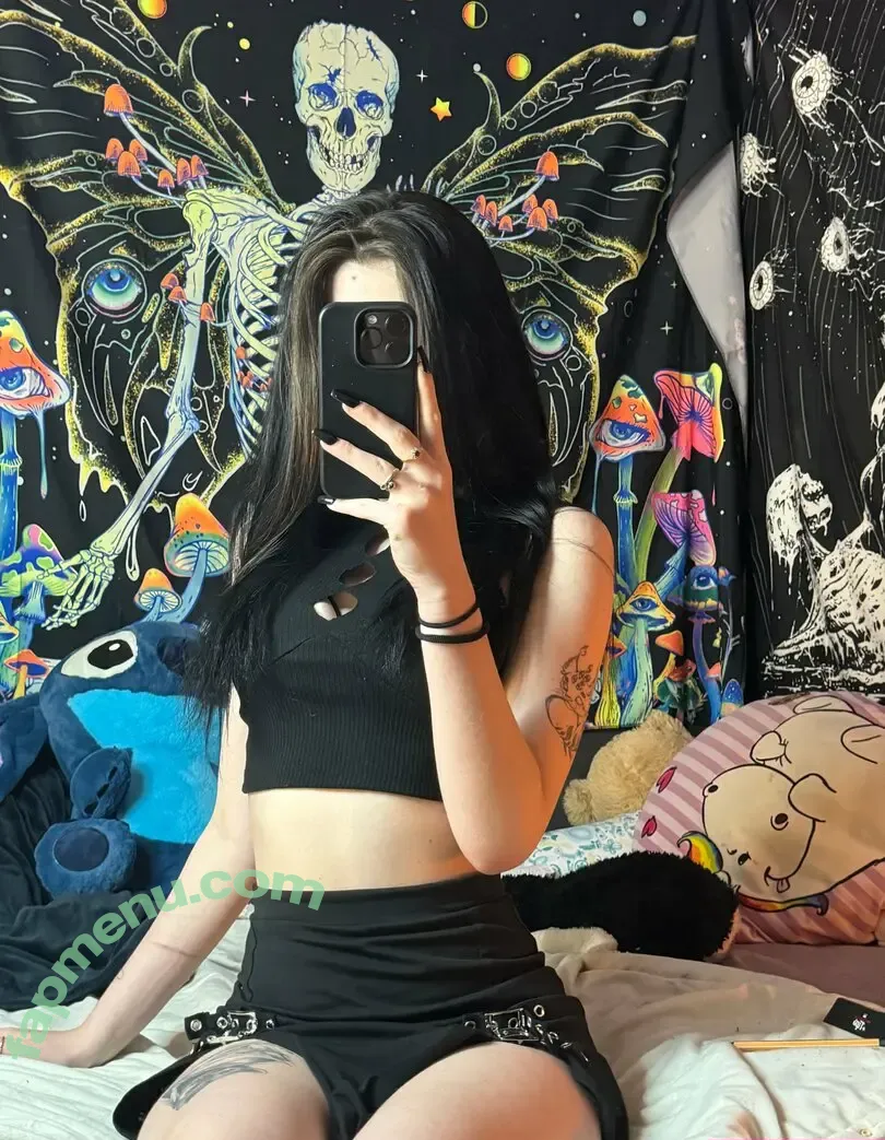 blackhairedbanana nude photo #0036 (Stassy / moongirlstassy / stassiesworld / stassysworld)