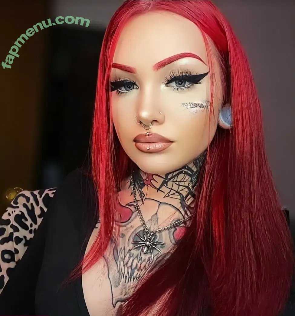 Bladebaby69 nude photo #0001 (Bladebaby69)