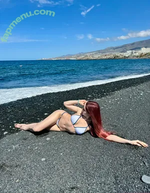 blair_pikkyy / blondeblair82 nude photo #0015