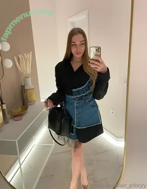 blair_pikkyy / blondeblair82 nude photo #0030