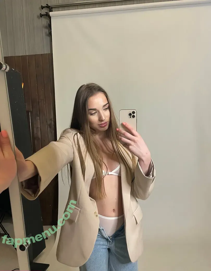 blair_pikkyy nude photo #0012 (blondeblair82)