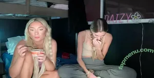  nude photo #0004