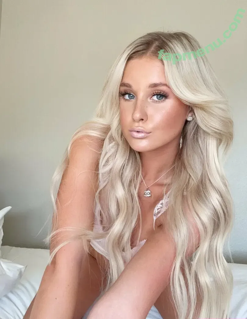 Blairjoness nude photo #0059 (blairmjones)