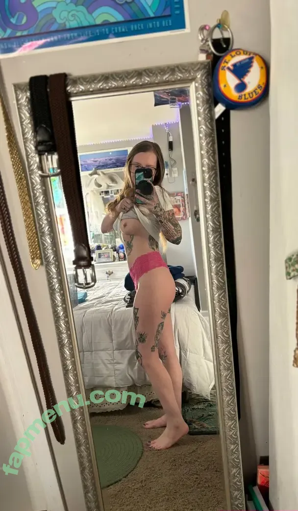 blairwitchpro33 nude photo #0001 (blairwitch_pro33)