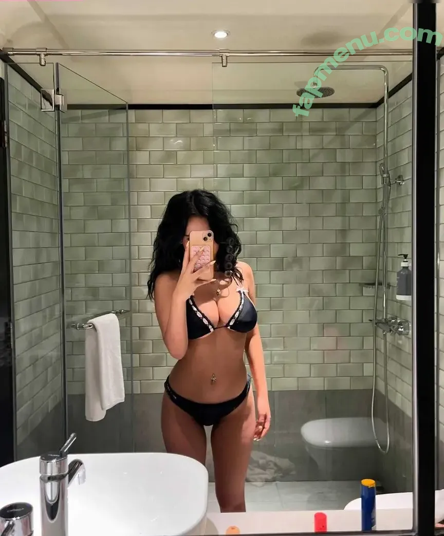 Blaise De Vos nude photo #0120 (Blazingggblaiseee / blazingggblaiseeee)