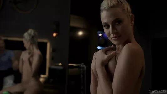 Blake Blossom / blake / blake_blossom.b / blakeblossomxxx nude photo #1704