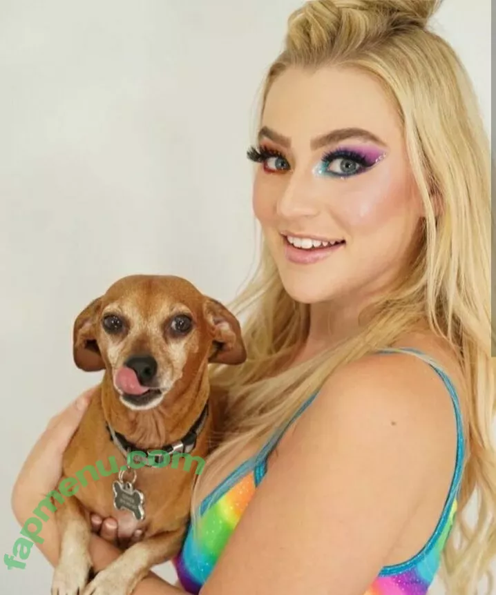 Blake Blossom nude photo #1952 (blake / blake_blossom.b / blakeblossomxxx)