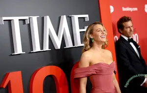 Blake Lively / blakelively nude photo #1274