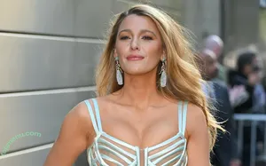 Blake Lively / blakelively nude photo #1388
