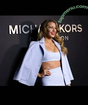 Blake Lively / blakelively nude photo #1472