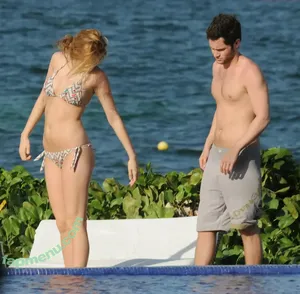 Blake Lively / blakelively nude photo #1496