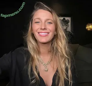 Blake Lively / blakelively nude photo #1524