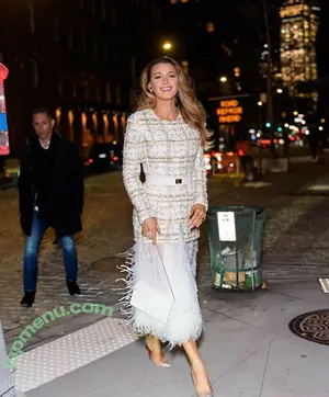 Blake Lively / BlakeLivelyOfficial / blakelively nude photo #1551