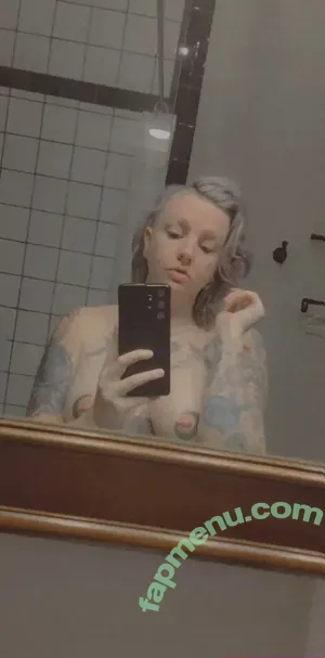 Blakebladedance / ashecoeurxx nude photo #0002