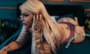  nude photo #0001