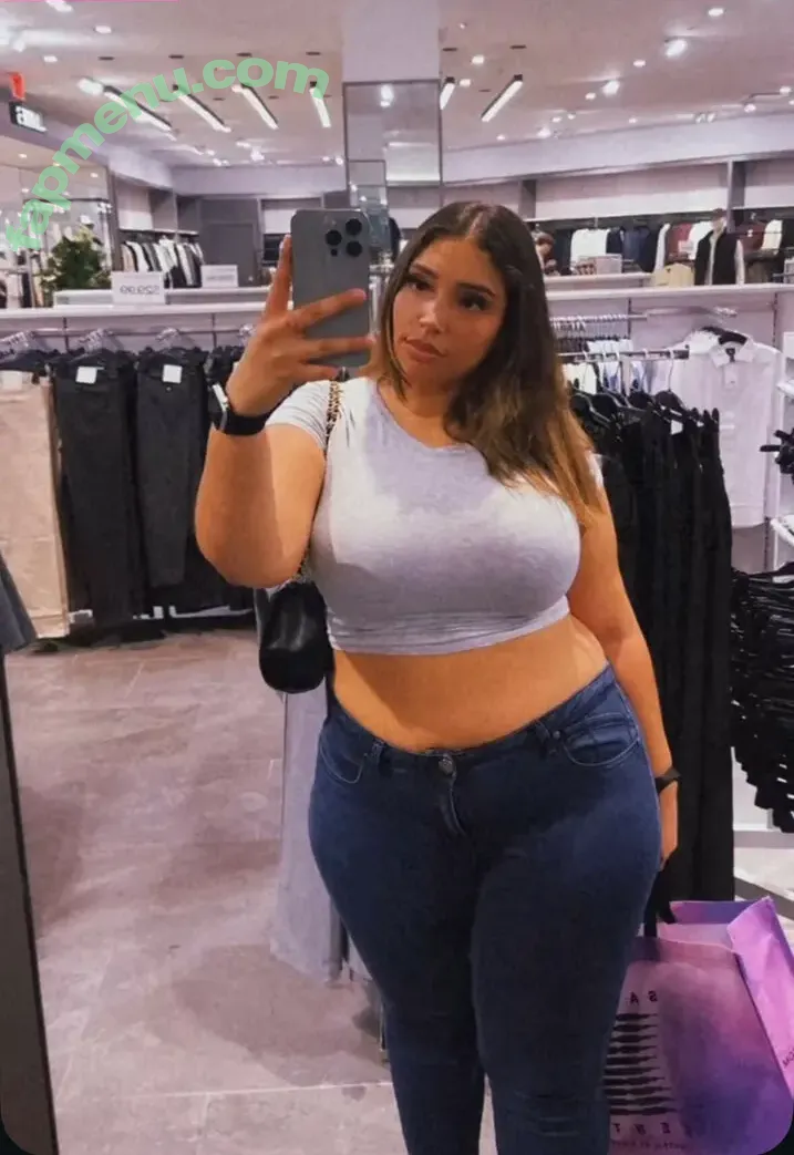 Blessedd.dess nude photo #0021 (Blessedd.dess)