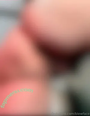 blewface / bluefasebabyy nude photo #0003