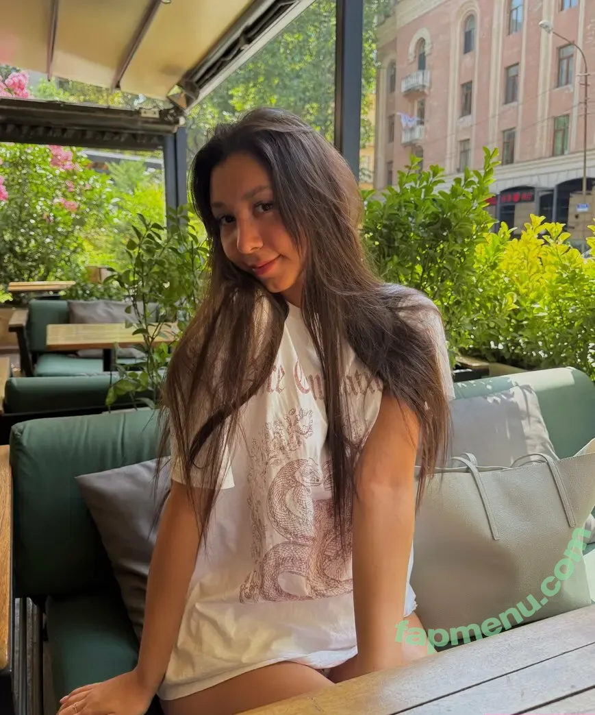 blissdilley nude photo #0013 (blisslilley)