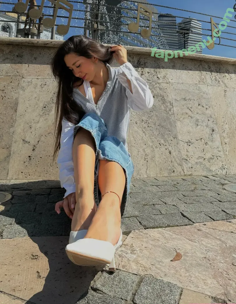 blissdilley nude photo #0045 (blisslilley)