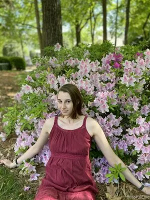 blissfulellie / Ellie Burns / EllieBlissful nude photo #0109