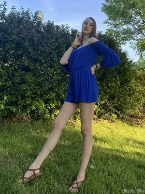 blissfulellie / Ellie Burns / EllieBlissful nude photo #0176