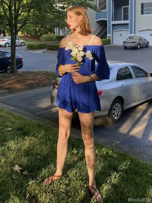 blissfulellie / Ellie Burns / EllieBlissful nude photo #0177