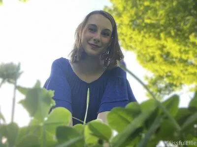 blissfulellie / Ellie Burns / EllieBlissful nude photo #0195