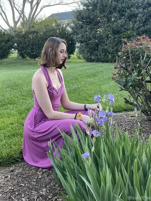 blissfulellie / Ellie Burns / EllieBlissful nude photo #0216