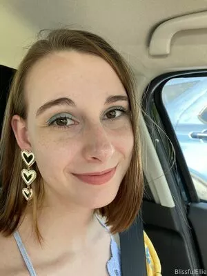 blissfulellie / Ellie Burns / EllieBlissful nude photo #0246