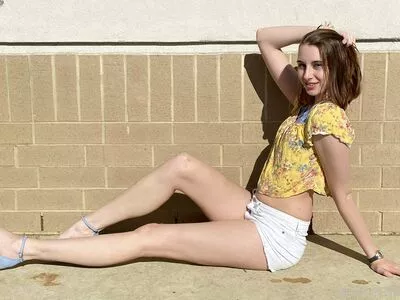 blissfulellie / Ellie Burns / EllieBlissful nude photo #0262