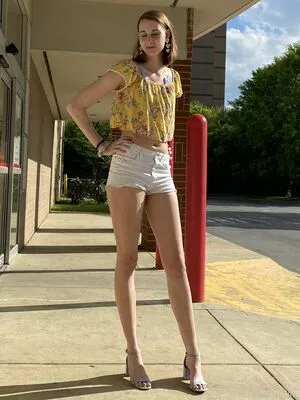 blissfulellie / Ellie Burns / EllieBlissful nude photo #0274