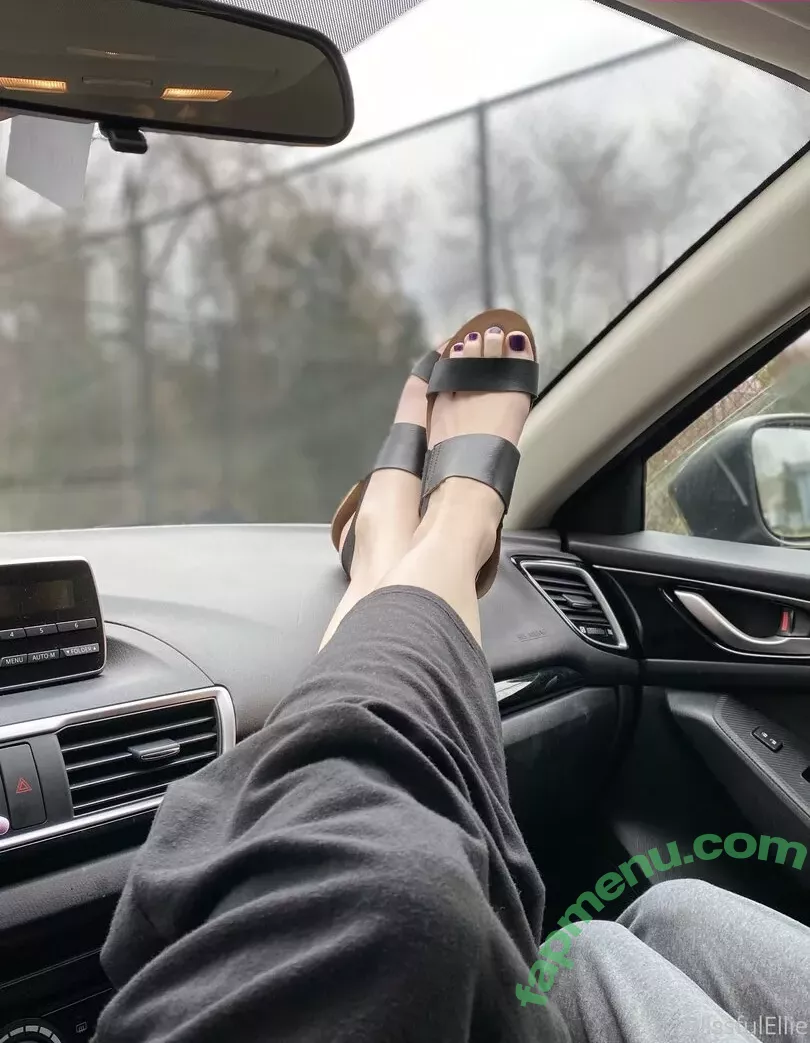 blissfulellie nude photo #0007 (Ellie Burns / EllieBlissful)