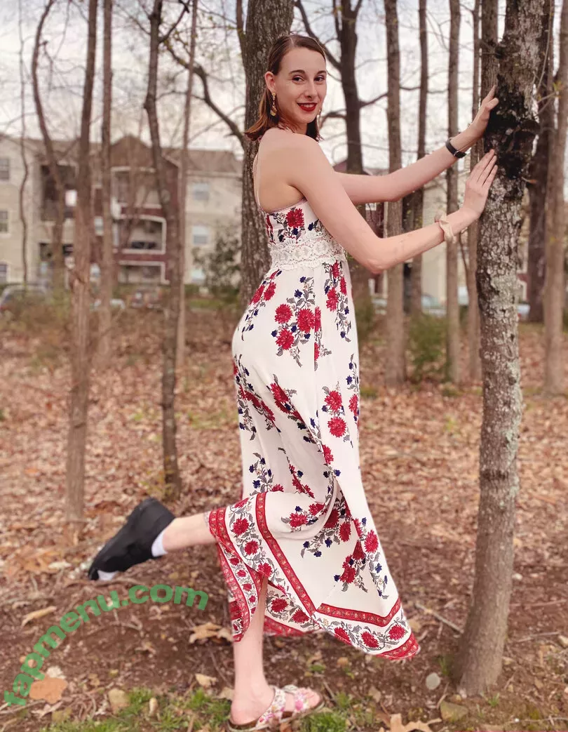 blissfulellie nude photo #0008 (Ellie Burns / EllieBlissful)